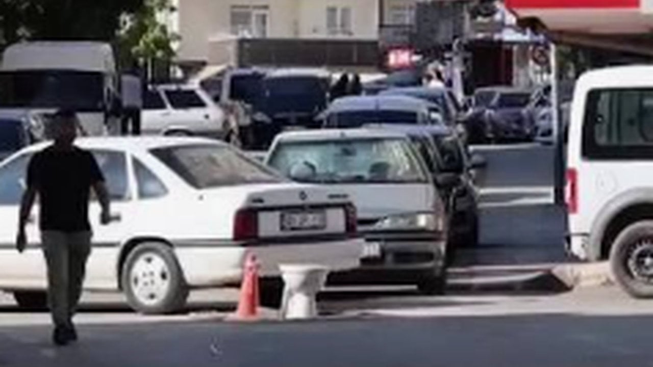 Kırşehir’de yolun ortasında klozeti görenler hayatının şokunu yaşadı! Sebebi tepki çekti
