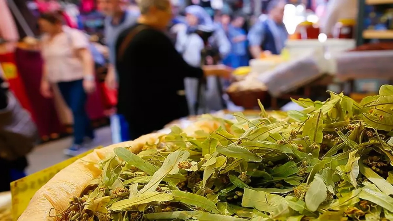 Foto - Kış aylarının vazgeçilmeziydi ama, artık fiyatını gören kaçıyor! Kilosu 5 bin liradan satılmaya başlandı