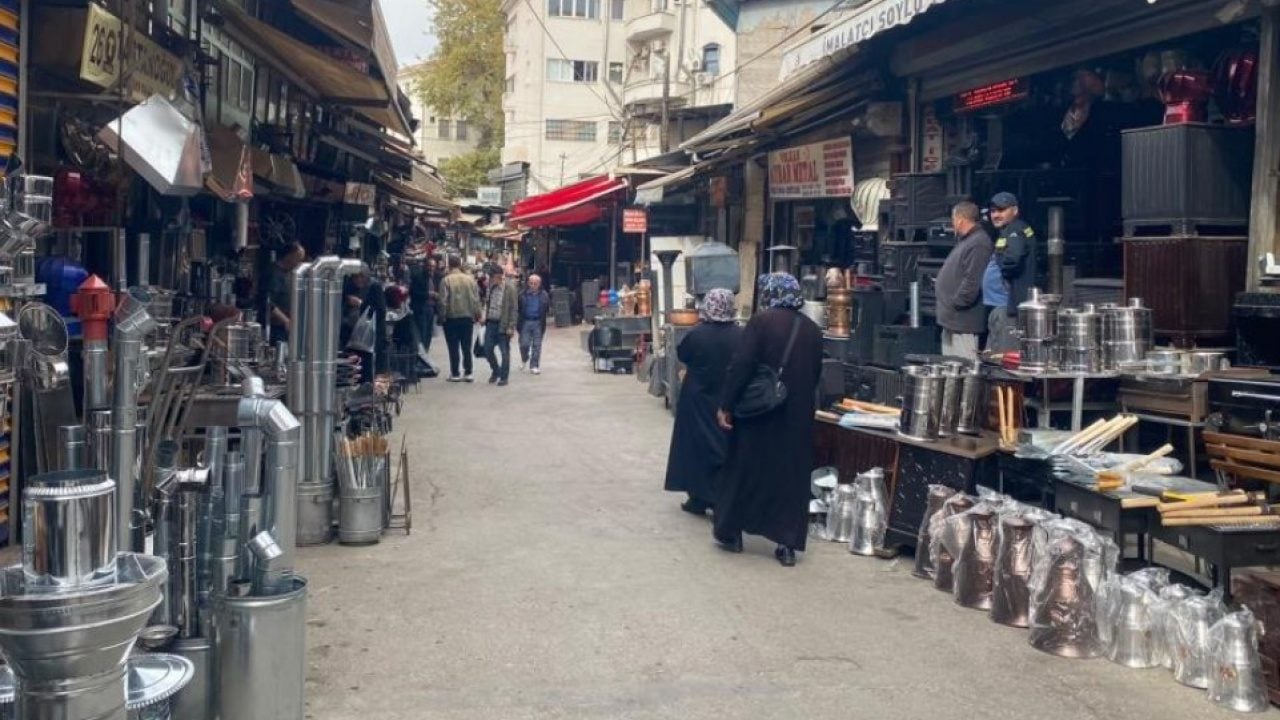 Kış kapıya dayandı! Sobacılar Çarşısı’nda hareketlilik başladı