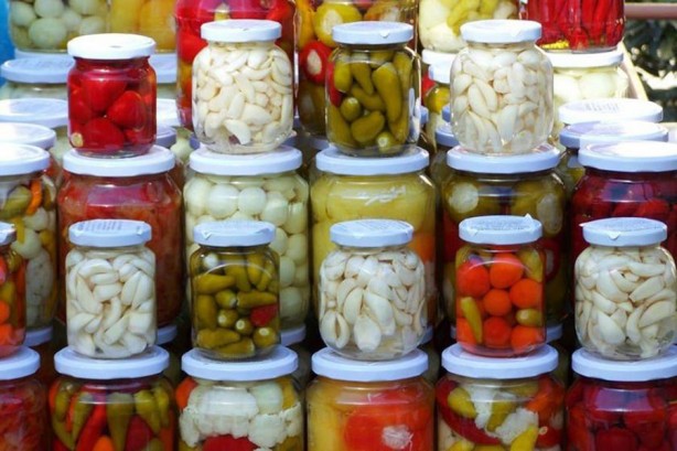 Foto - Kış konservesi yapanlar dikkat! Bunlara dikkat etmezseniz zehirlenebilirsiniz