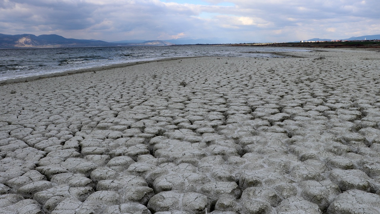 Foto - Kış kuraklığı yaşanıyor! Göller bölgesi alarm veriyor