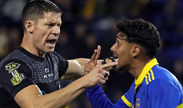 Foto - Kısa süreli indirimler için mi? Galatasaray, Fenerbahçe'nin Cristian Medina hamlesini kopyaladı! Yok artık