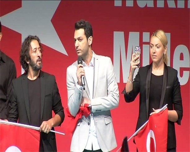 Foto - Kısıklı'daki demokrasi nöbetine ünlülerden destek