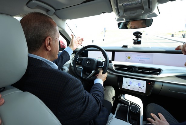 Foto - Kıskananlar çatlasın! Milli gurur Togg artık daha güçlü olacak! 10 dakika şarjla 400 km menzil sunacak!