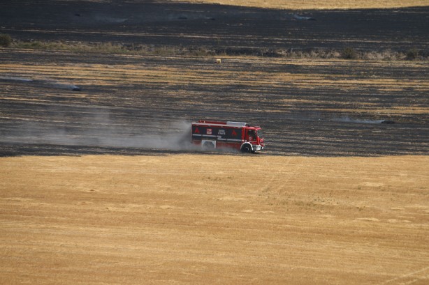 Foto - Kışlık mahsulü kül oldu
