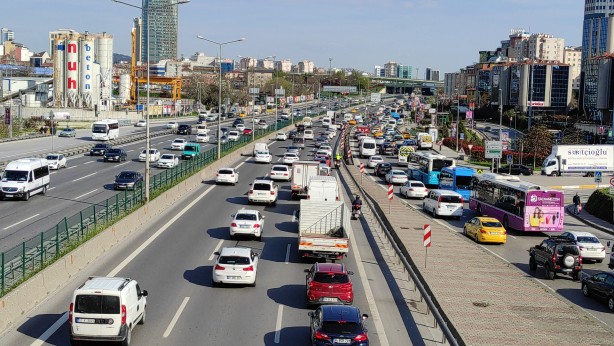 Foto - Kısmi kapanmaya saatler kala İstanbul'da trafik yoğun