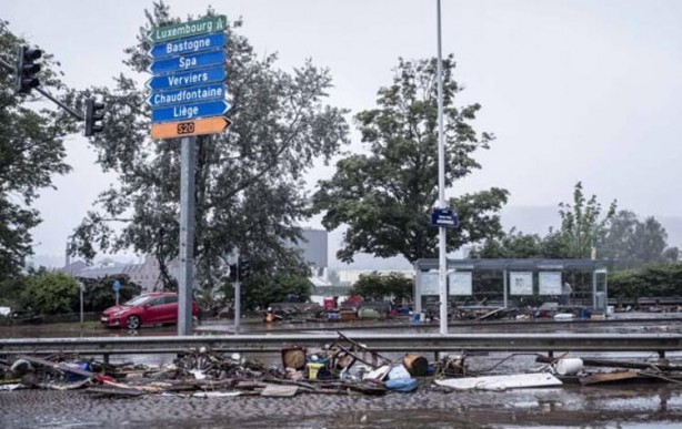 Foto - Kıyamet gibi! Avrupa'da görülmemiş felaket...