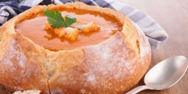 Kıymalı tarhana çorbası nasıl yapılır? Kıymalı tarhana çorbası tarifi