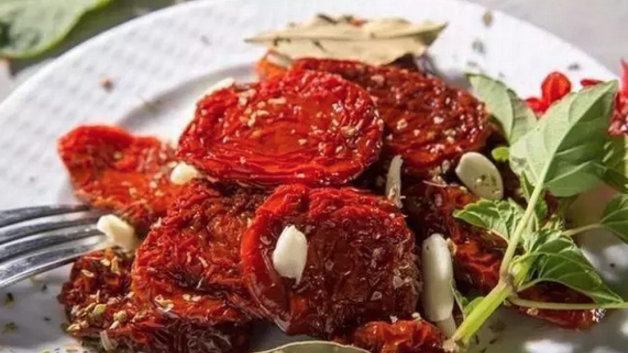 Foto - Kıymetini bilen yok ama kolesterolü damardan kazıyor! Doğanın C vitamini kralı, bel ve göbeği de mum gibi eritiyor!