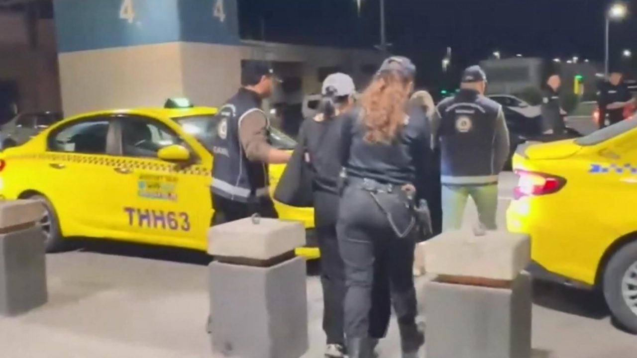 Foto - 'Kız göndermiştim ya ben sana komisyonumu ver’ Yumurtacı Hacer’in mesajları ifşa oldu