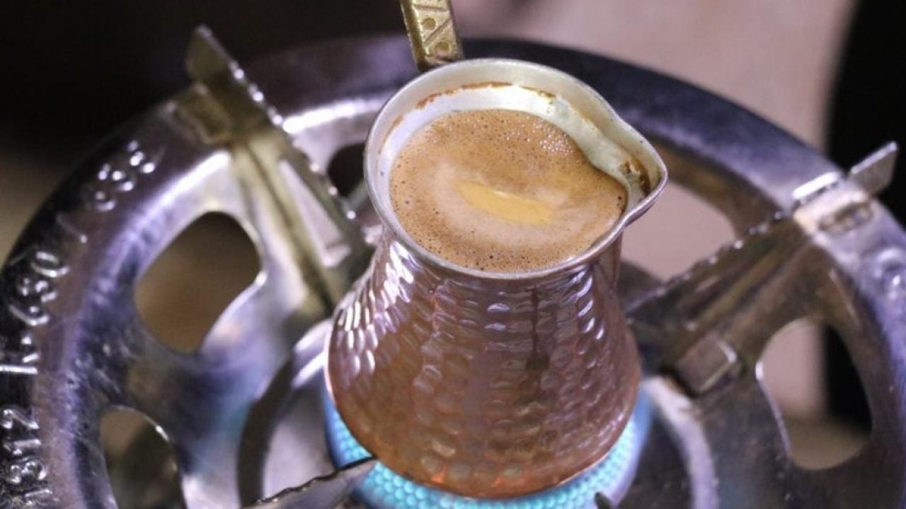 Foto - Kız istemenin simgesi tuzlu kahvenin anlamı değişti