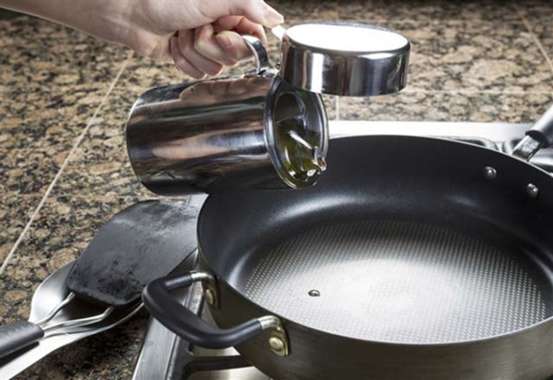 Foto - Kızartma yağını işte böyle saklamalısınız!