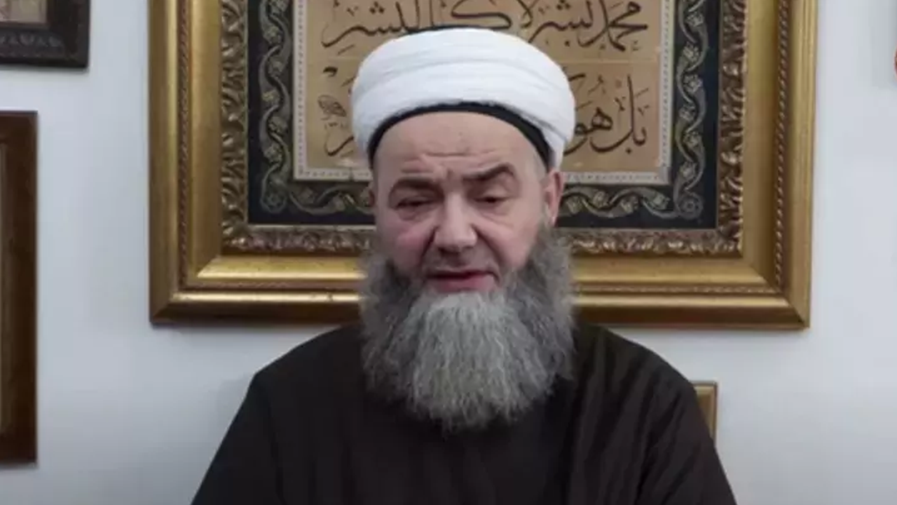 Foto - Kızı çakarlı araç ile ceza yemişti... Cübbeli Ahmet Hoca'dan açıklama