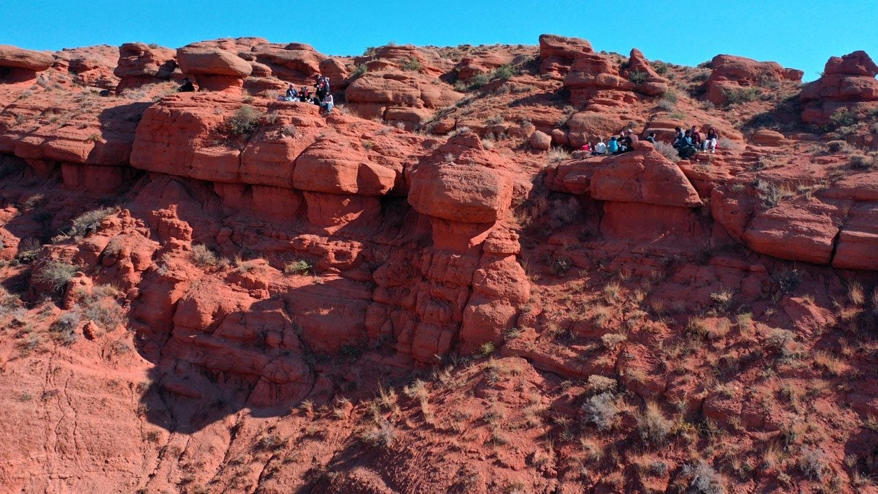 Foto - Kızıl kayalarıyla görenleri hayran bırakıyor! Burası Arizona değil Kars