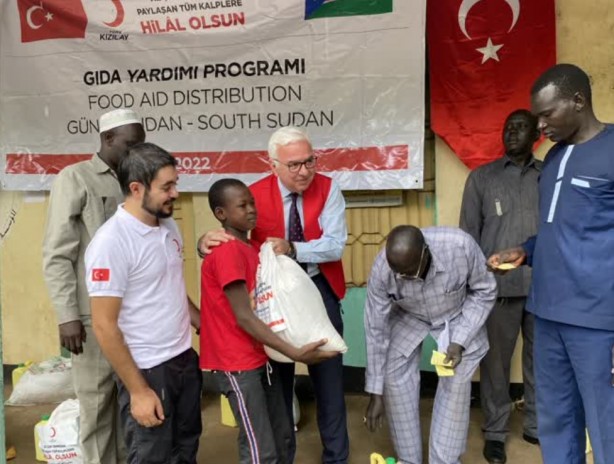 Foto - Kızılay'dan Güney Sudan'daki 870 aileye gıda yardımı