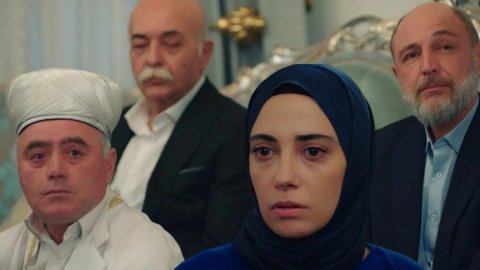 Foto - Kızılcık Şerbeti'ndeki ahlaksızlık Türkiye'yi ayağa kaldırdı! İzleyenlerin midesi bulandı, çok büyük skandal