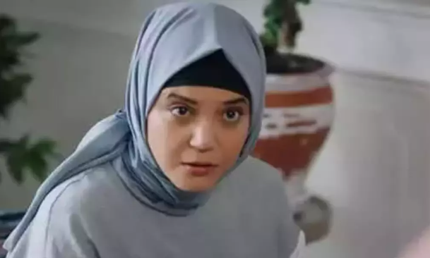 Foto - İslam’ı hedef alan dizinin oyuncusuna bakın! Kızılcık Şerbeti'nin Nilay'ı Feyza Civelek uyuşturucu alırken yakalandı