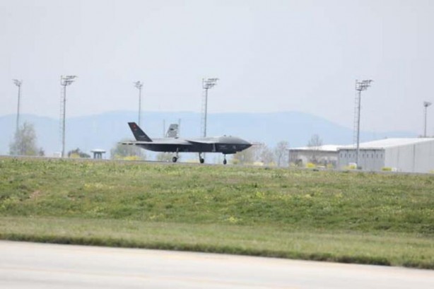 Foto - Kızılelma arap basınında böyle görüldü! Savaş havacılığı için...