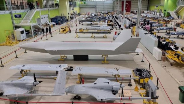 Foto - Kızılelma müjdesi sonrası Selçuk Bayraktar bombayı patlattı! Anlaşma yaptık