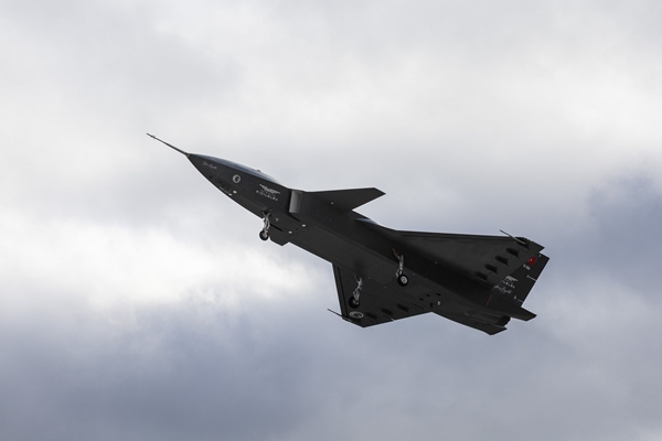 Foto - KIZILELMA, Tayfun, Milli Muharip Uçak... Türkiye'den gururlandıran başarı