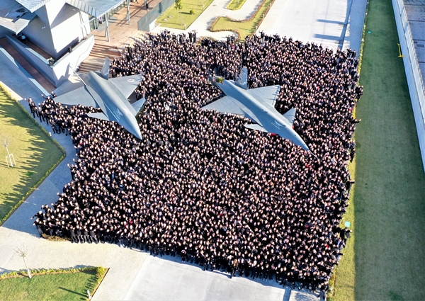 Foto - Kızılelma'nın ilk uçuşu Baykar'da kutlandı