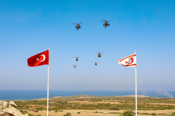 Foto - KKTC'de 'Akdeniz Fırtınası' esti