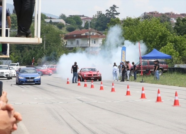 Foto - Klasik otomobiller göz dolduruyor!