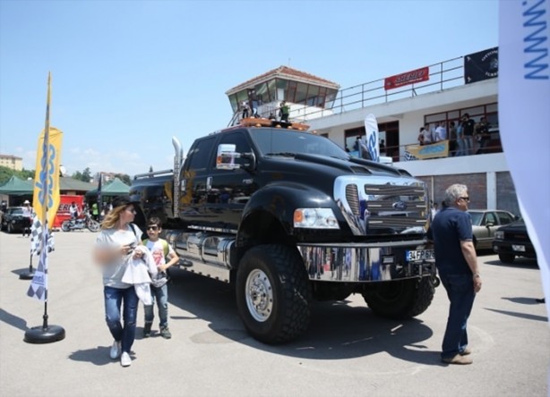 Foto - Klasik otomobiller göz dolduruyor!