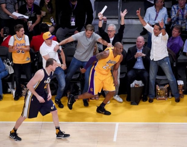 Foto - Kobe Bryant kariyerini noktaladı