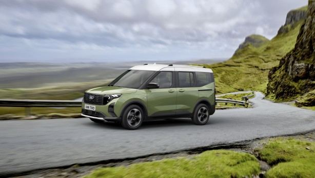 Foto - KOBİ’lere müjdeyi veriyoruz! Bu fırsat kaçmaz! Yeni tasarım SUV’leri kıskandırır! Ticari araç lideri sevilen modeli yenileyerek 1 milyon TL’nin altında pazara sundu! 