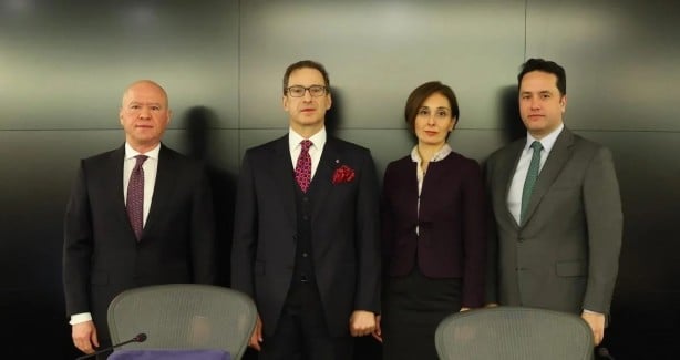 Foto - Koç ailesinin dünyası başına yıkıldı! Amerikalılar duyurdu: Her şey 7 gün içerisinde oldu