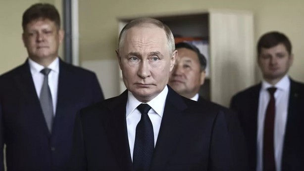 Foto - Koç Grubu yine dört ayak üstüne düştü! Gözleri doymuyor, bir de talih kuşu konuyor