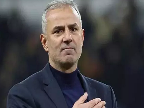 Foto - Koç resmen çıldırdı! Beklenmedik kararı duyurdular bile: Taraftarlar resmen şoktalar…