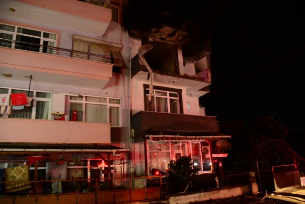 Foto - Kocaeli Valisi Seddar Yavuz'dan patlama açıklaması!