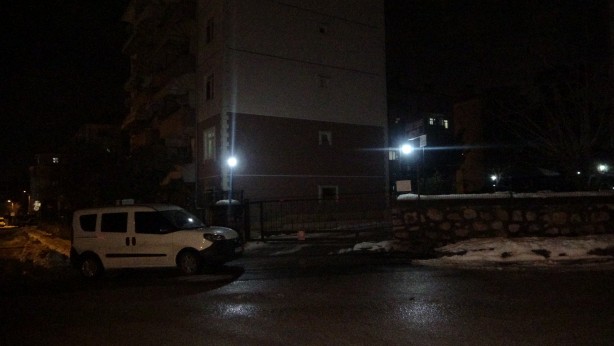 Kocaeli'de 2 polis memuruna bıçaklı saldırı!