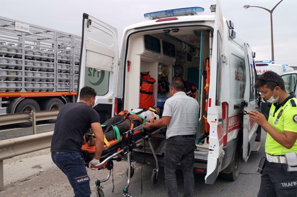 Foto - Kocaeli'de feci kaza: Yaralılar var