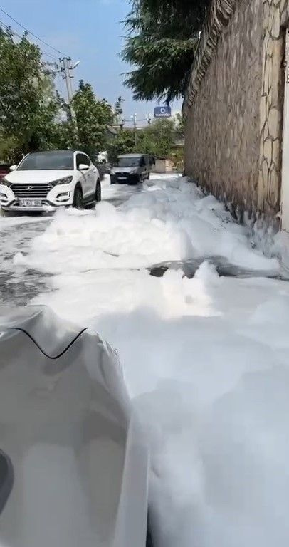 Foto - Kocaeli'de hayrete düşüren görüntü! Nedenini kimse bilmiyor