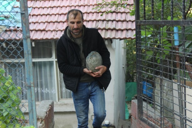Foto - Kocaeli'de yolda yürürken 11 kiloluk taş buldu! Hikayesi şok etti: Her an milyon dolarlık olabilir