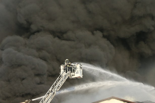 Foto - Kocaeli'yi kara bulutlar sardı! Ekipler seferber oldu