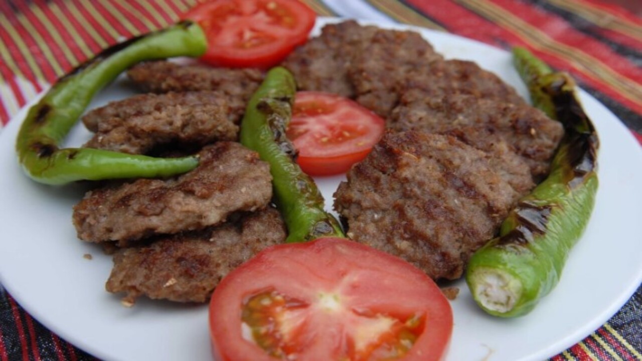 Köfteci Yusuf ile gündem olmuştu! 4 işletmede daha domuz eti çıktı