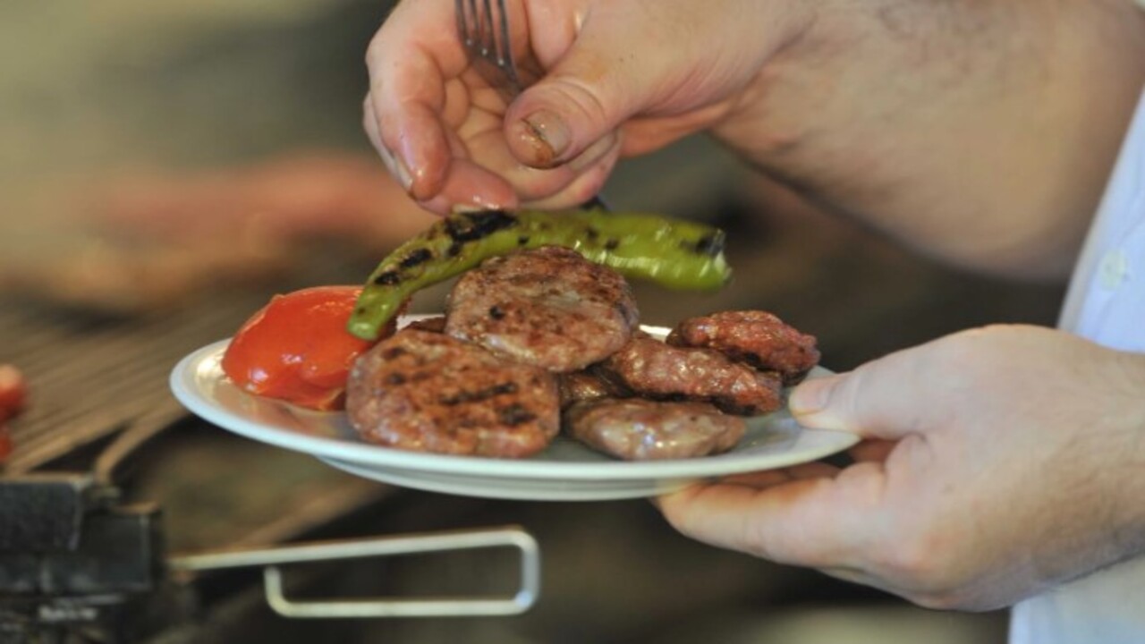 Foto - Köfteci Yusuf ile gündem olmuştu! 4 işletmede daha domuz eti çıktı