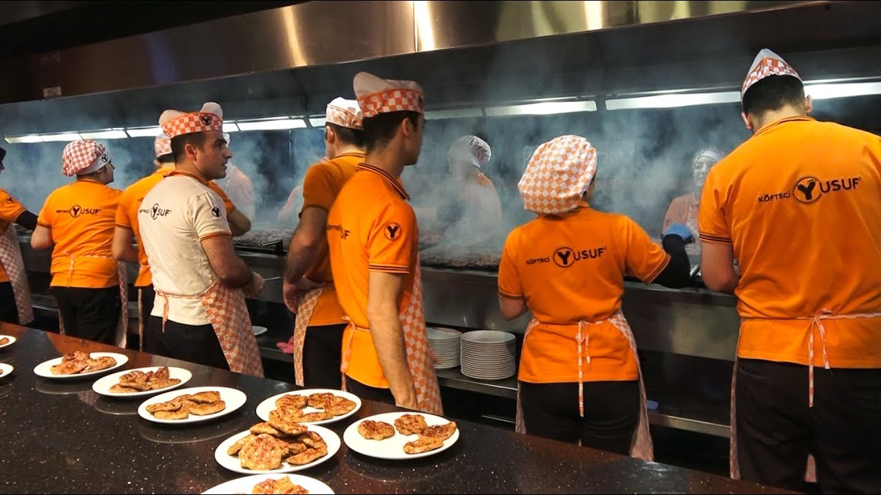 Foto - Köfteci Yusuf'tan olay karar! Yasaklandığı tüm Türkiye'ye ilan edildi