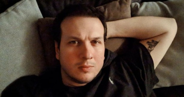 Foto - Kokuşmuş mahallenin figüranı Şahan Gökbakar'a soğuk duş 