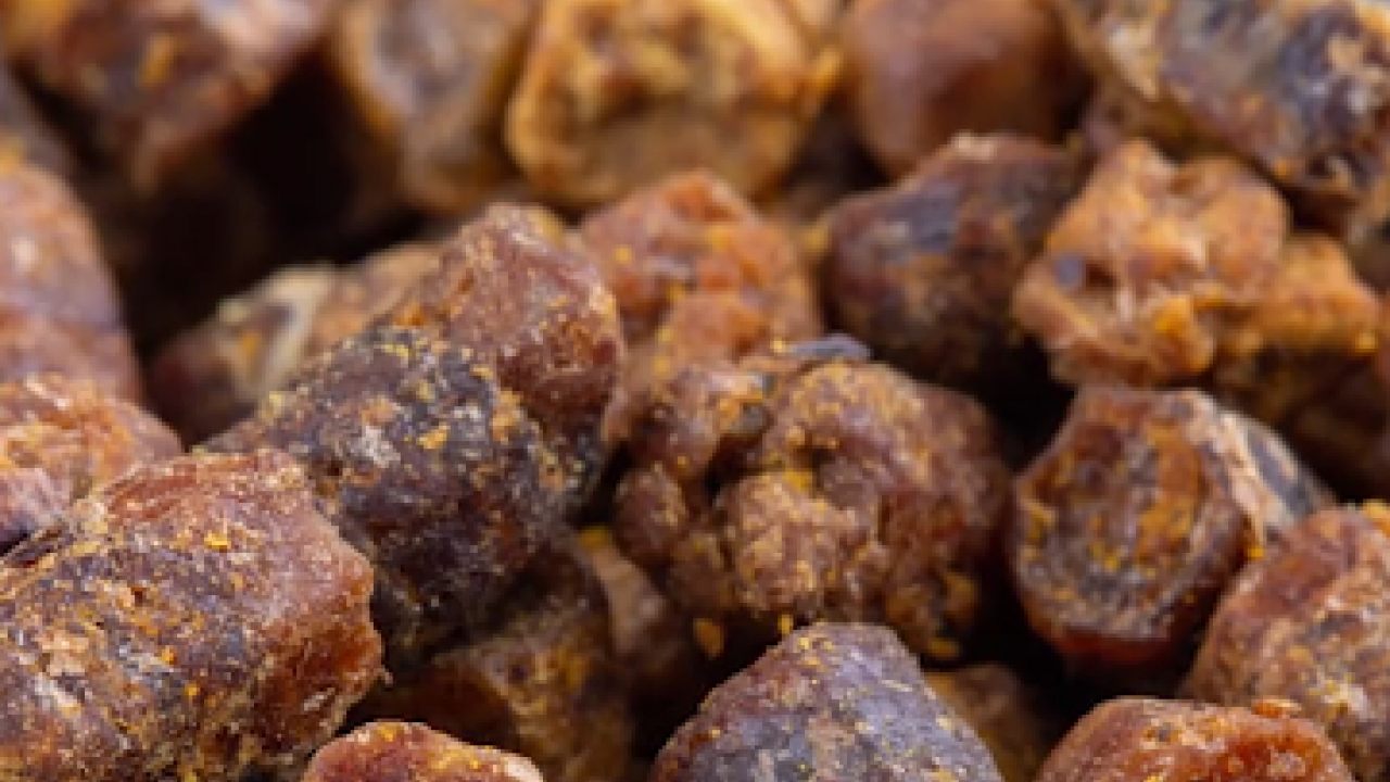 Foto - Kolajen haplarını çöpe attıran formül! Cilde tek damlası bile yetiyor! Duyanlar talip oldular! Haplarla hastanelik olmayın