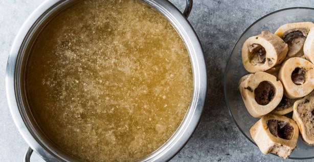 Kolajeni dıştan değil içten alın! Günde 1 bardak içenin saçları uzuyor, cildi gençleşiyor