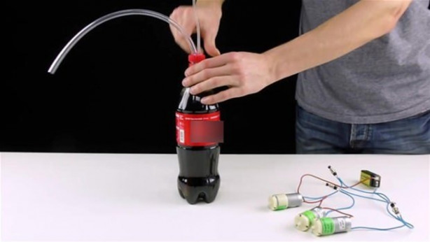 Foto - Kolayca bulunan eşyalarla öyle bir şey yaptı ki!