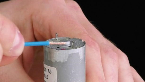 Foto - Kolayca bulunan eşyalarla öyle bir şey yaptı ki!