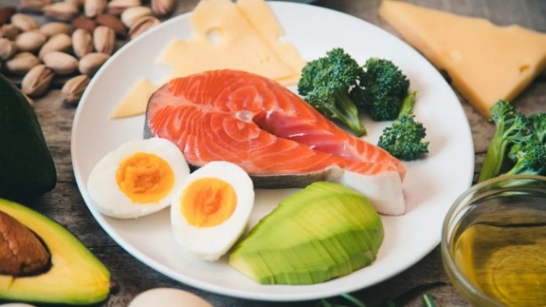 Kolestrol hastaları sakın ama sakın bu besinleri yemesin! İşte intihar olacak 5 besin