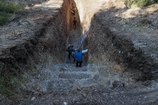 Foto - Kollar sıvandı hendekler kazıldı! Bu fay 7 büyüklüğünde deprem üretebilir