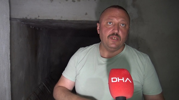 Foto - Kolonlar çatlaklarla dolu.. Ölüme meydan okuyorlar! 